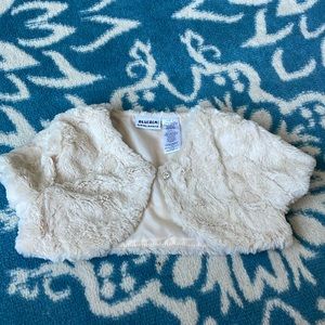 Blueberi boulevard size 6 faux fur short sleeve jacket